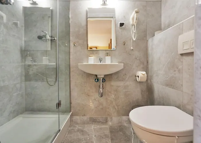 게스트하우스 Eldorado 3*